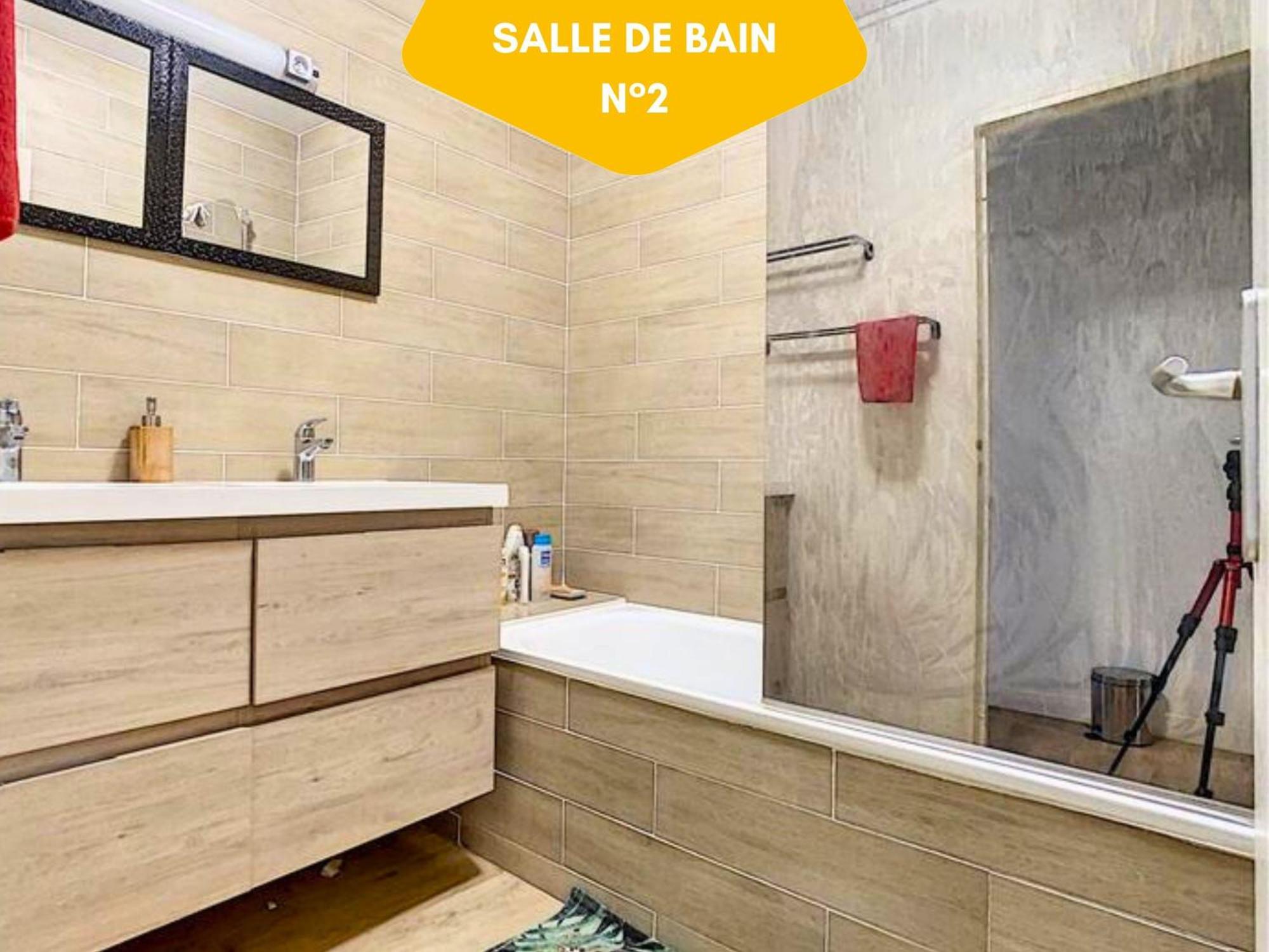 Ideal Groupe - Grands Espaces - 4 Chambres - Parking Gratuit - Proche Centre, Gare & Transports - Wifi - Offre Special De Reduction Jusqu'A -50 Le Mans Ngoại thất bức ảnh